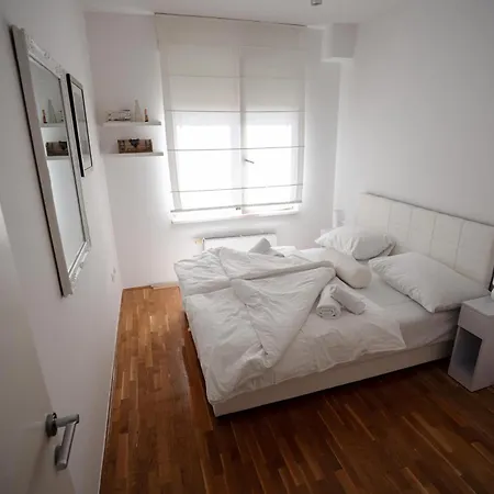The Rondo Apartment *